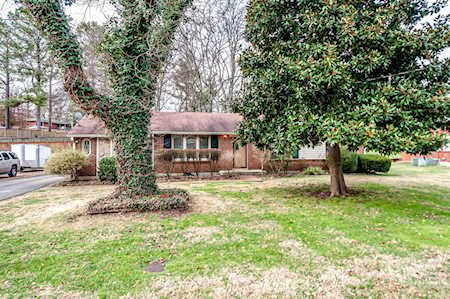 4827 Briarwood Dr Nashville, TN 37211