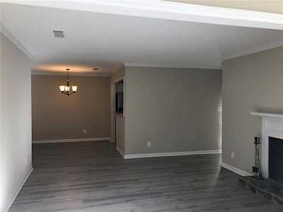 1401 Country Park Dr Smyrna, GA 30080