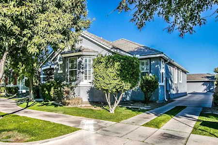 1319 S Claiborne Avenue Gilbert, AZ 85296