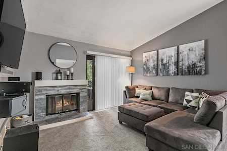 2019 Lakeridge Cir #304 Chula Vista, CA 91913