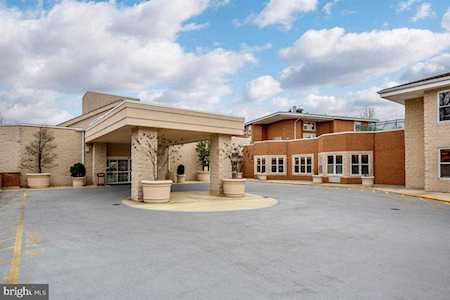 7101 Bay Front Dr #202 Annapolis, MD 21403
