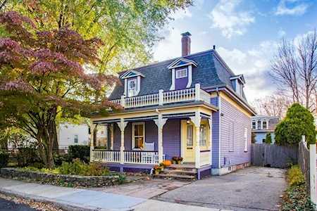 55 Carleton St Newton, MA 02458