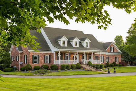 246 Foster Ln Shepherdsville, KY 40165