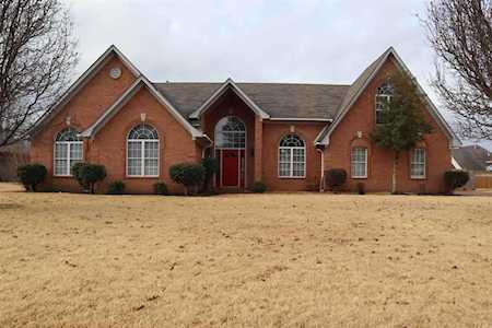 4971 Rivercrest Ln Bartlett, TN 38135