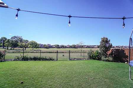 5405 Parkplace Drive Denton, TX 76226