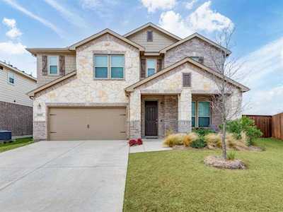 10213 Fox Grove Court Fort Worth, TX 76131
