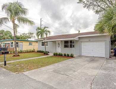 1205 NE 5th Ave Fort Lauderdale, FL 33304