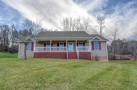 3895 Read Mountain Cloverdale, VA 24077