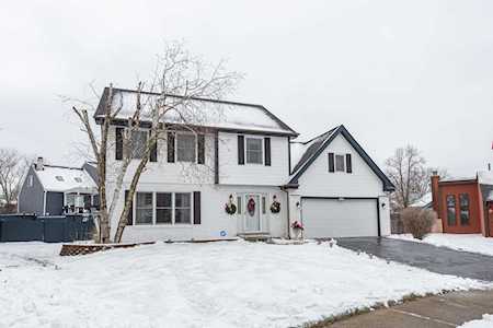 1141 Lakeside Ct Naperville, IL 60564