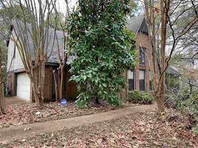 8990 Stratfield Cv Germantown, TN 38139