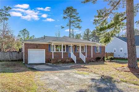 1104 Washington Dr Chesapeake, VA 23322