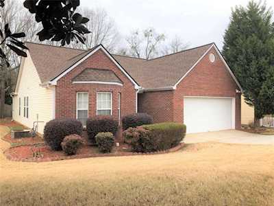 721 Jacoby Dr Loganville, GA 30052