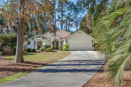 2 Knollwood Dr Hilton Head Island, SC 29926