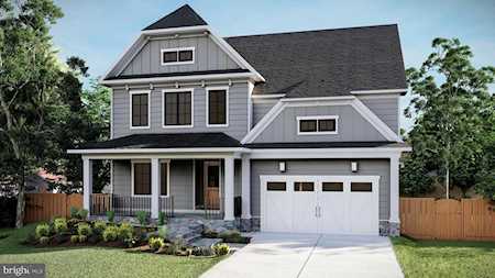 3307 Cummings Ln Chevy Chase, MD 20815