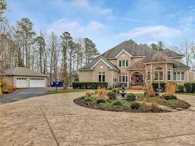 13413 Chesdin Landing Dr Chesterfield, VA 23838