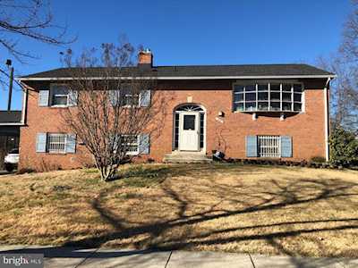 61 Herrington Dr Upper Marlboro, MD 20774