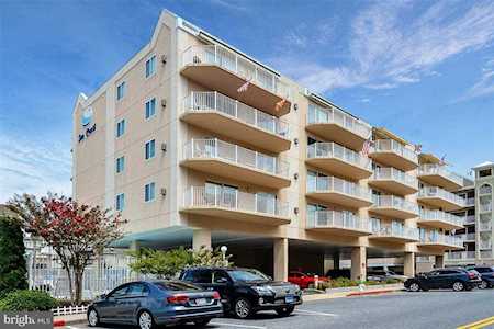 4 142nd St #203 Ocean City, MD 21842