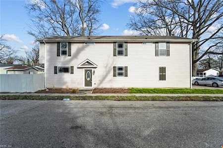 703 Old Buckroe Rd Hampton, VA 23663