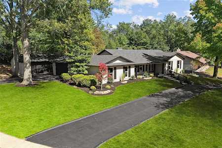 14391 Ladue Rd Chesterfield, MO 63017
