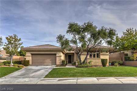 10 Eagle Chase Ct Henderson, NV 89052