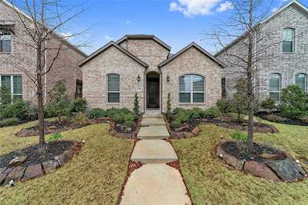 4208 Del Rey Avenue Mckinney, TX 75070