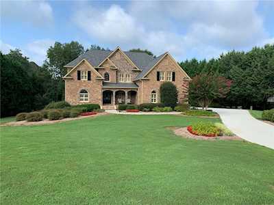 277 Camp Creek Rd SW Lilburn, GA 30047