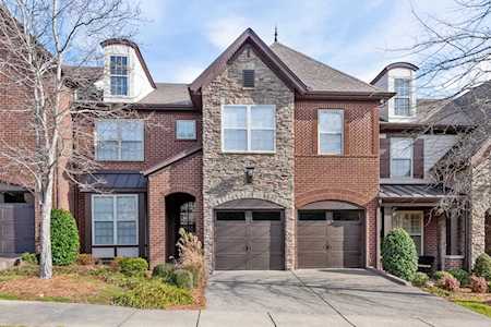 105 Village Cir Lebanon, TN 37087