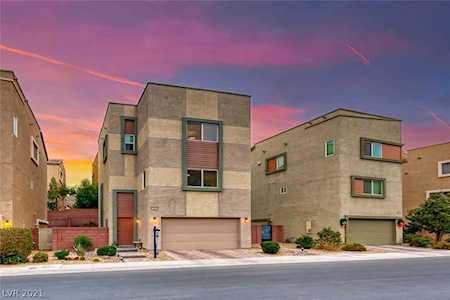 3931 Deluge Dr Las Vegas, NV 89129