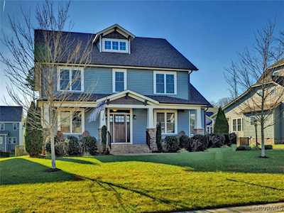 17507 Tree View Ct Moseley, VA 23120