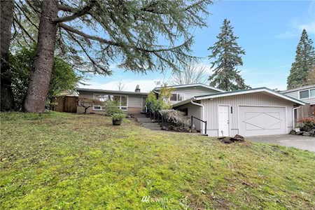 16623 SE 14th St Bellevue, WA 98008