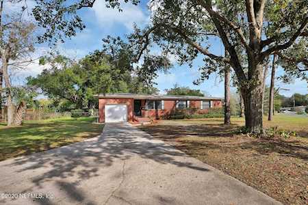 6205 Pine Summit Dr Jacksonville, FL 32211