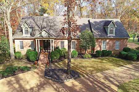 2954 N Green Fairway Cv Collierville, TN 38017