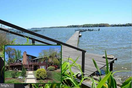 2808 Deepwater Trl Edgewater, MD 21037