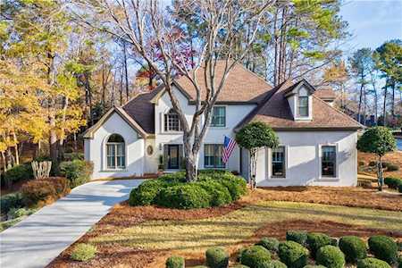805 Stonehaven Ln Alpharetta, GA 30005