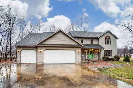 2844 Ivywood Drive Warsaw, IN 46582