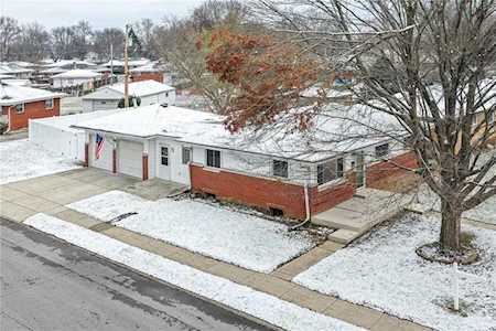 5104 Mccray St Speedway, IN 46224