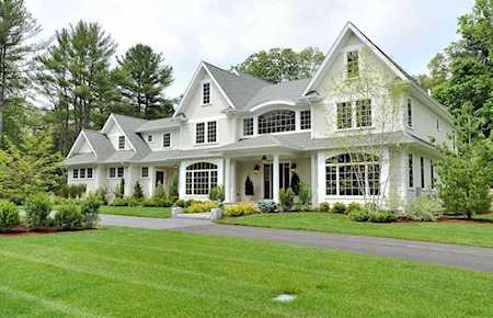 16 Country Way Needham, MA 02492