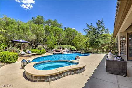 24 Gladewater Dr Henderson, NV 89052
