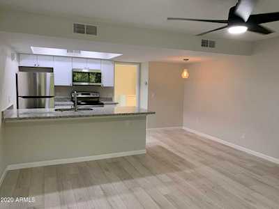 8842 N 8th Street #208 Phoenix, AZ 85020