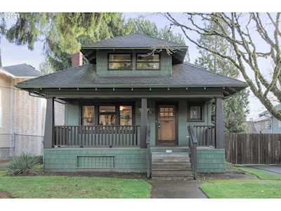 7736 SE Milwaukie Ave Portland, OR 97202
