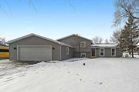 10S510 Windjammer St Naperville, IL 60564