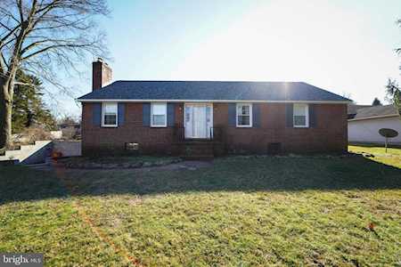 4 Hollingsworth Dr Wilmington, DE 19807