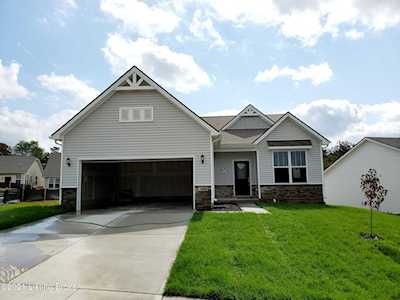 3804 Misty Grove Ct La Grange, KY 40031