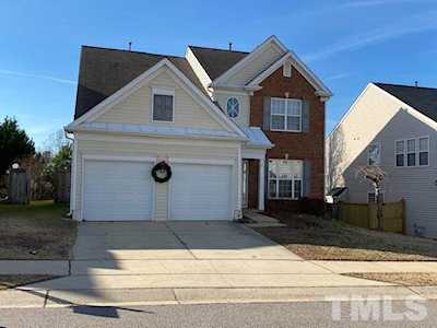 7405 Silver View Lane Raleigh, NC 27613