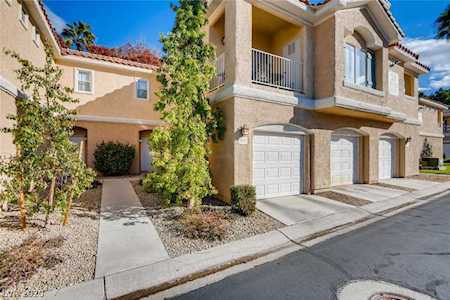 251 Green Valley Parkway #2813 Henderson, NV 89012