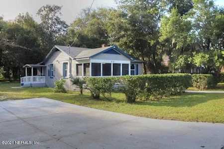 617 Pine Ave Green Cove Springs, FL 32043