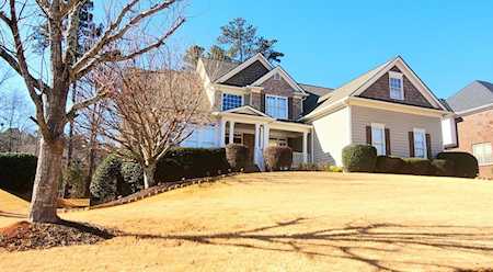 1383 Arbor Bluff Ct Lawrenceville, GA 30045