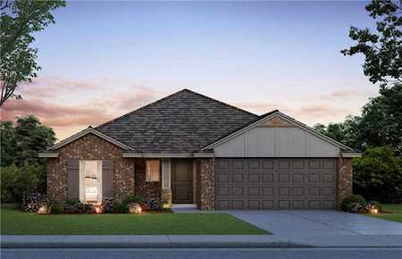 11412 SW 8th Circle Yukon, OK 73099