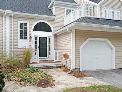405 Browning Ln #405 Worcester, MA 01609