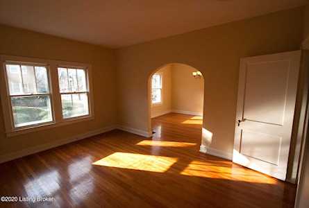 2310 Woodbourne Ave #14 Louisville, KY 40205